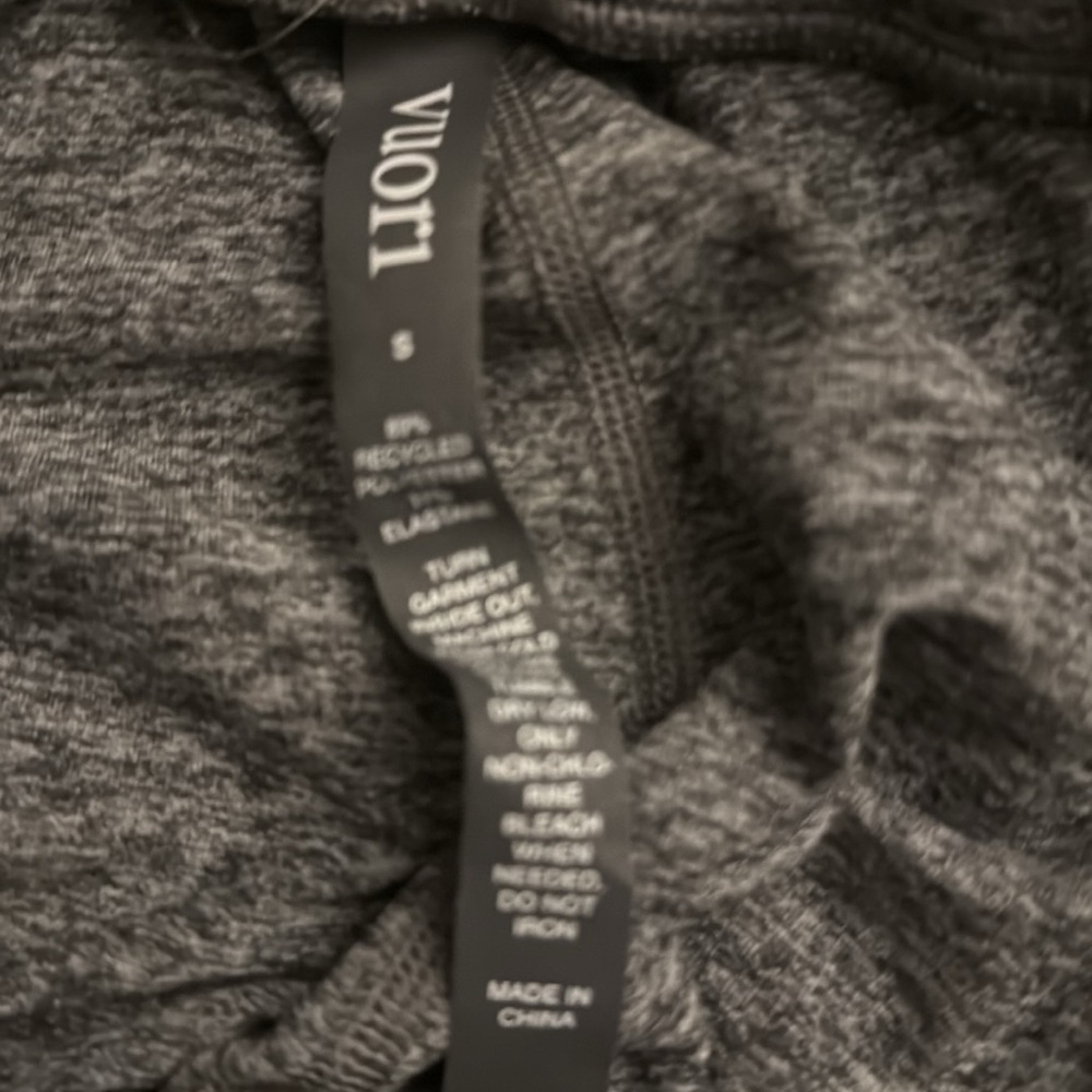 Vuori Women’s Boyfriend Sweatpant - Picture 5 of 9
